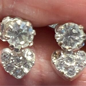 Avon Dainty Quiet Luxury Heart Stud Crystal Valentine's Day Silver Tone Earrings